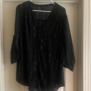 Torrid Black Geometric Women's Blouse